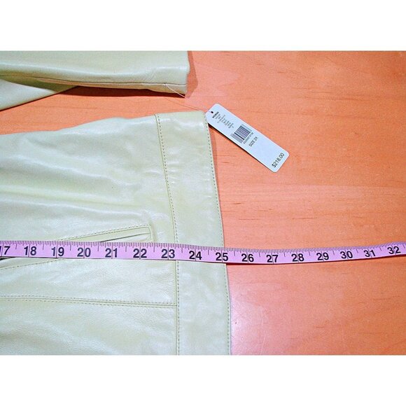 i.e. Woman Soft Leather Zip Vintage Geo Jacket Boho Light Lime Green Sz 2X NWT - Picture 12 of 12